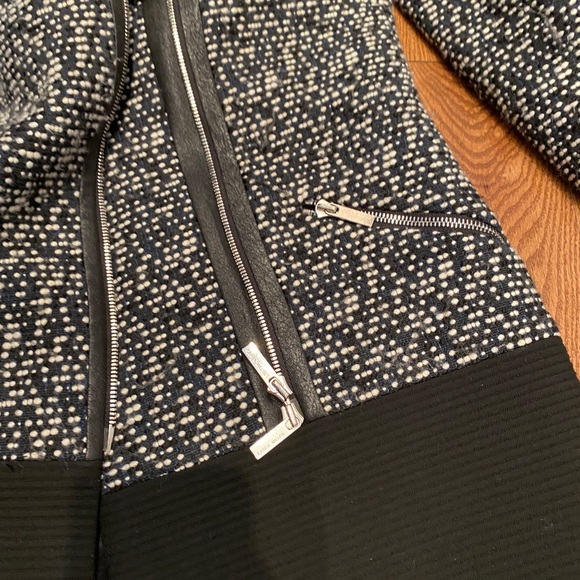 Karen Millen coat - Picture 2 of 5